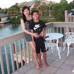 Meet your Posher, Ngoc